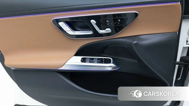 Mercedes-Benz E-Class W214 2026 Белый из Кореи, фото 6