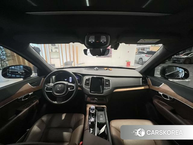 Volvo XC90 2024 Черный из Китая, фото 6