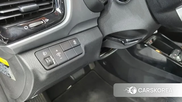 Kia Stonic 2018 Белый из Кореи, фото 6