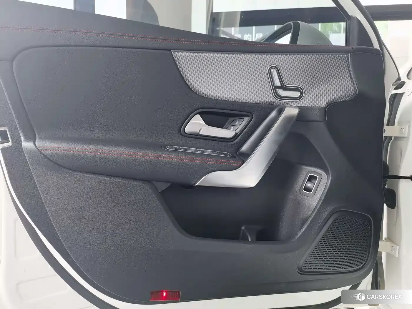 Mercedes-Benz A-Class 2024 Белый из Китая, фото 6