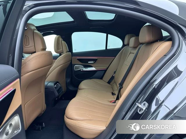 Mercedes-Benz E-class (imported) 2025 Черный из Китая, фото 6