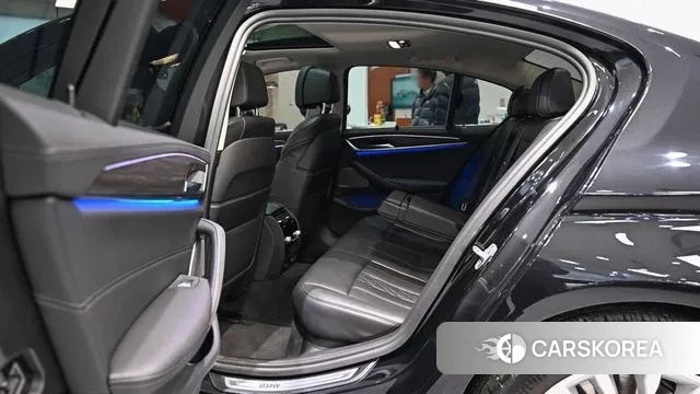 BMW 5 Series (G30) 2022 Черный из Кореи, фото 6