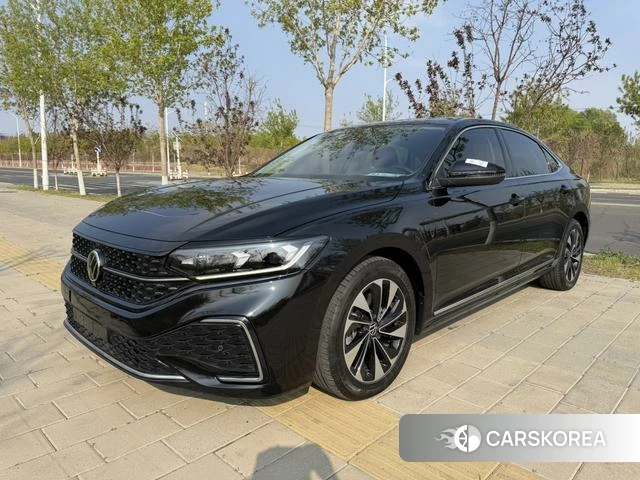 Volkswagen Passat 2023 Черный из Китая, фото 6