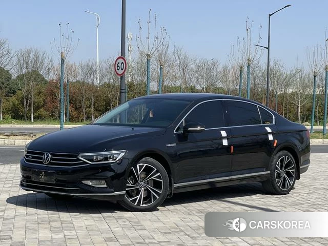 Volkswagen Magotan 2022 Черный из Китая, фото 6