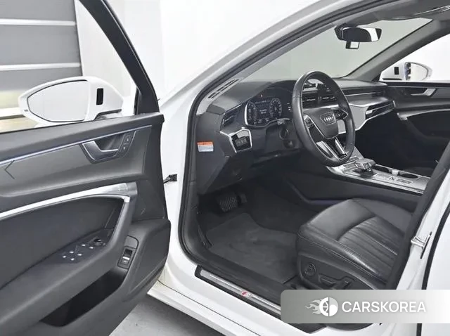 Audi A6 (C8) 2020 Белый из Кореи, фото 6