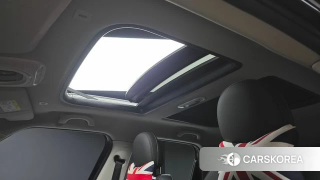 Mini Cooper Countryman 2023 Черный из Кореи, фото 6