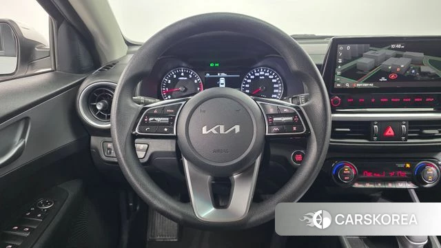 Kia The New K3 2nd generation 2022 Белый из Кореи, фото 6