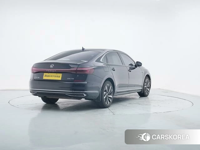 Volkswagen Passat 2023 Черный из Китая, фото 6