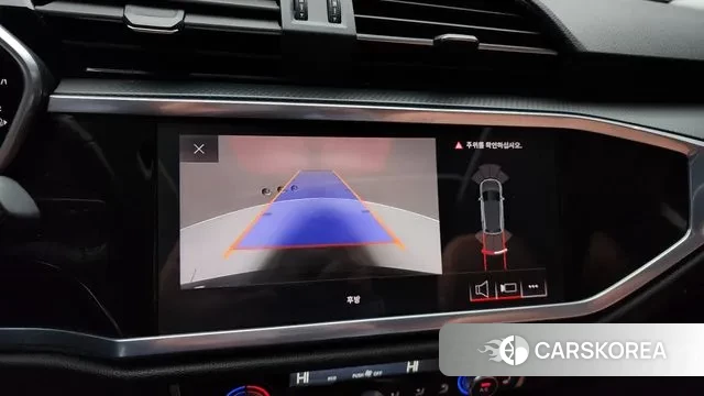 Audi Q3 (F3) 2020 Черный из Кореи, фото 6