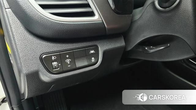 Kia Seltos 2020 Белый из Кореи, фото 6