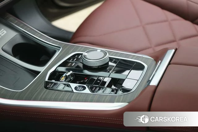 BMW X5 2025 Черный из Китая, фото 6