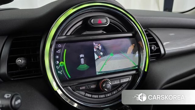 Mini Cooper 2021 Зеленый из Кореи, фото 6