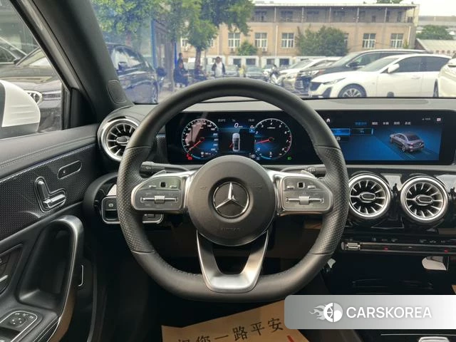 Mercedes-Benz Class A 2023 Белый из Китая, фото 6