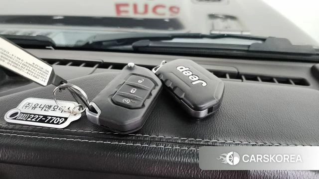 Jeep Wrangler (JL) 2019 Серый из Кореи, фото 6