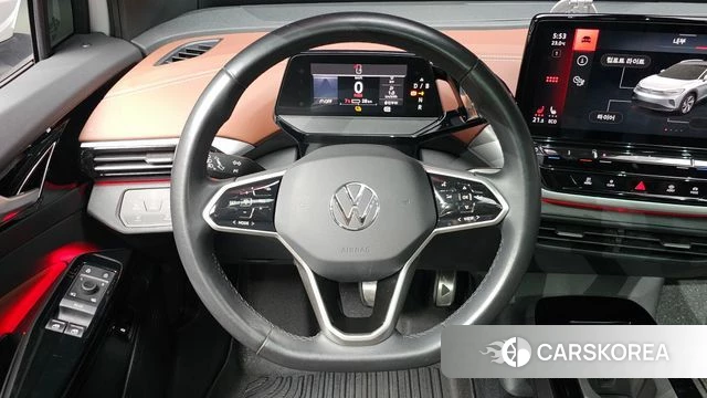Volkswagen ID.4 2023 Белый из Кореи, фото 6