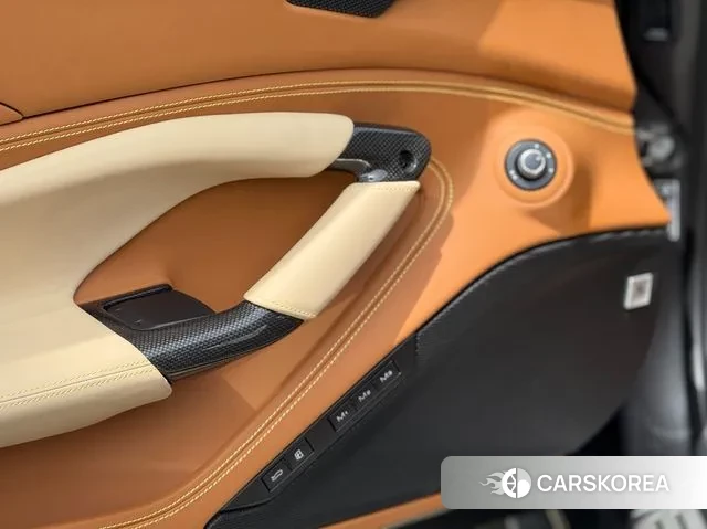 Ferrari F8 Tributo 2022 Серый из Кореи, фото 6