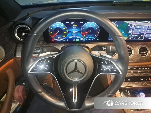 Mercedes-Benz E-Class W213 2022 Серебряный из Кореи, фото 6