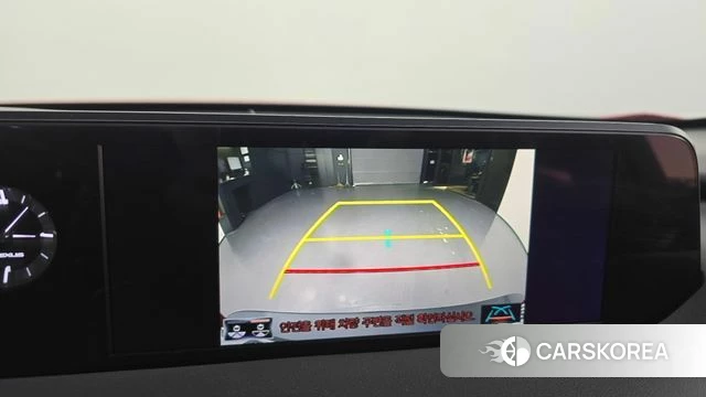 Lexus UX250h 2020 Красный из Кореи, фото 6