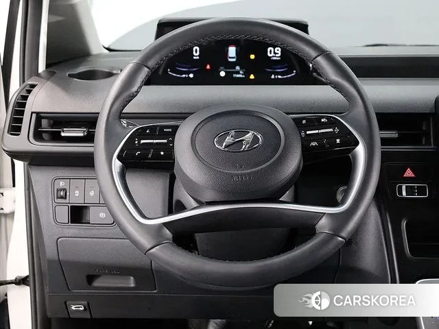 Hyundai Staria 2023 Белый из Кореи, фото 6