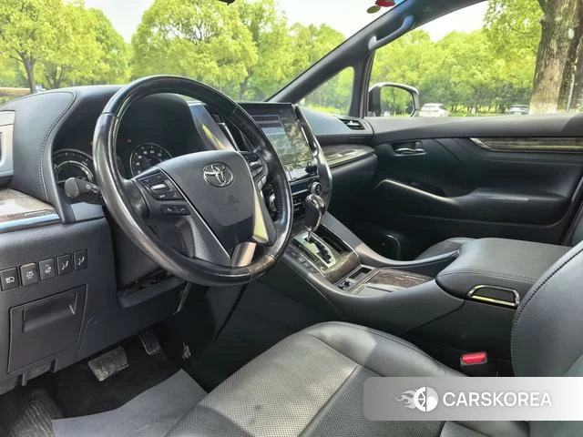 Toyota Elfa 2021 Белый из Китая, фото 6