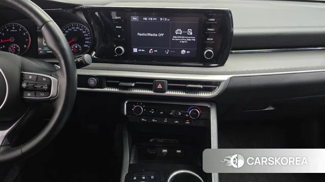 Kia K5 3rd generation 2022 Белый из Кореи, фото 6