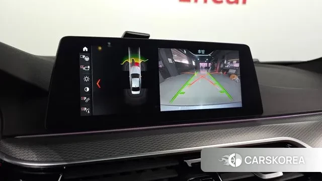 BMW 5 Series (G30) 2018 Цвет галактики из Кореи, фото 6