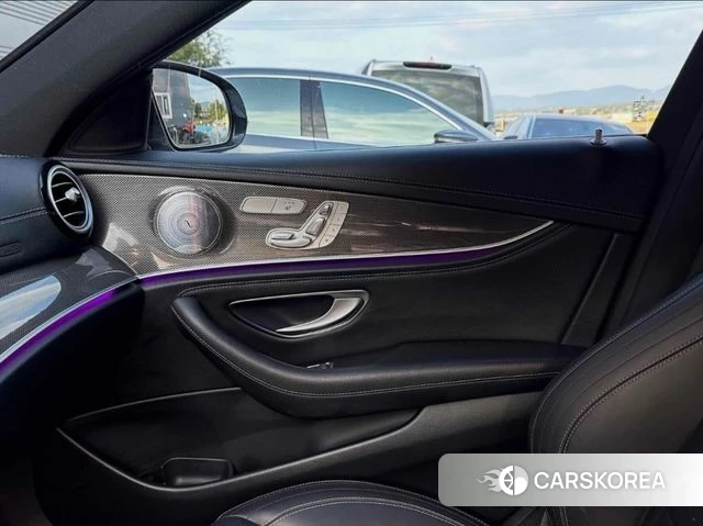Mercedes-Benz E-Class W213 2019 Белый из Кореи, фото 6