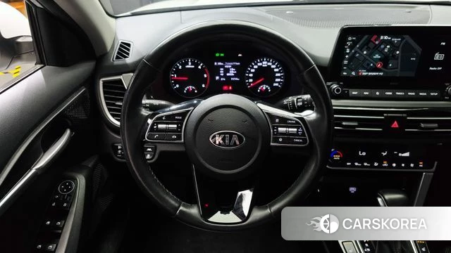 Kia Seltos 2021 Белый из Кореи, фото 6