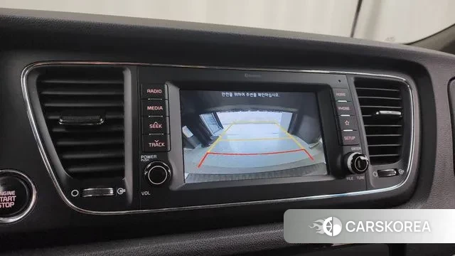 Kia The New Carnival 2019 Серебряный из Кореи, фото 6