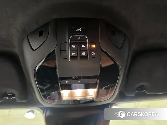 Maserati Levante 2023 Серый из Кореи, фото 6