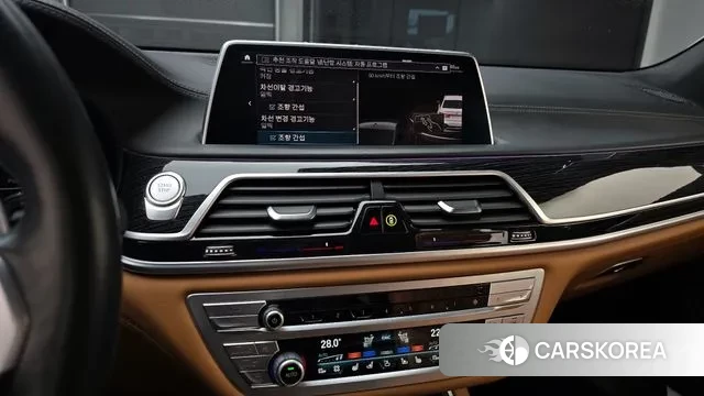 BMW 7 Series (G11) 2021 Черный из Кореи, фото 6