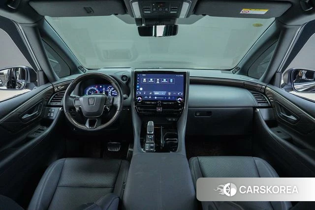 Toyota Elfa 2024 Черный из Китая, фото 6