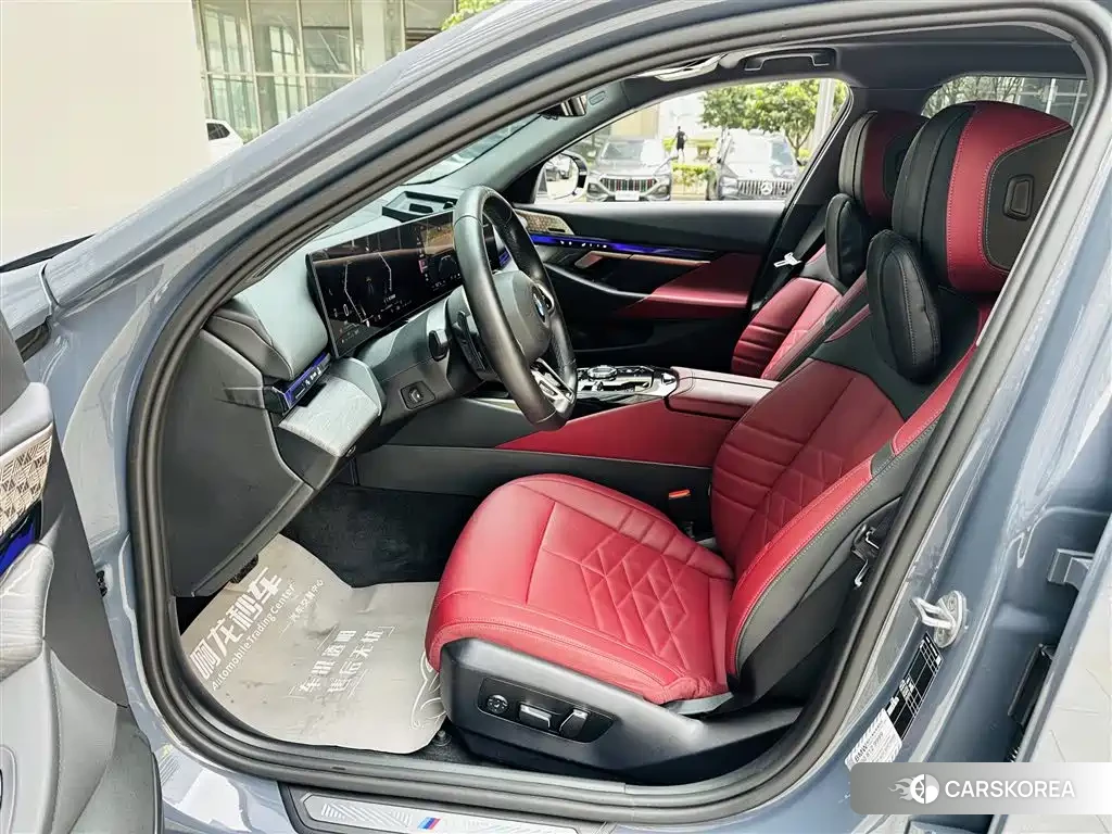 BMW 5 series 2024 Silver/gray из Китая, фото 6