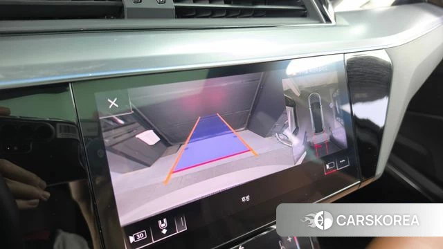 Audi e-Tron 2020 Белый из Кореи, фото 6