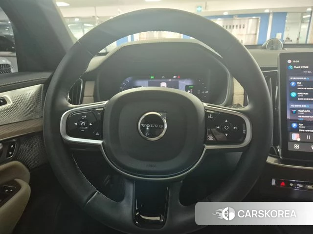 Volvo XC90 second Generation 2025 Белый из Кореи, фото 6