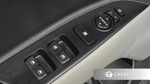 Kia Stonic 2020 Белый из Кореи, фото 6
