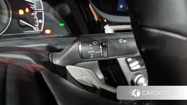 Lexus ES300h 7th generation 2024 Серебристо-серый из Кореи, фото 6