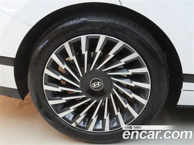 Hyundai Grandeur (GN7) id 2666786 из Кореи 6