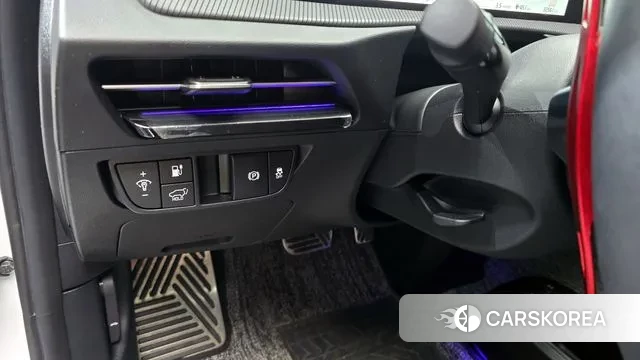 Kia EV6 2023 Белый из Кореи, фото 6