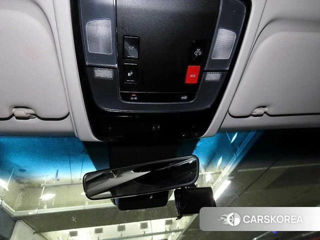 Hyundai Staria 2021 Серебряный из Кореи, фото 6