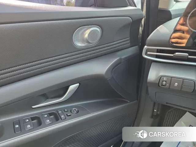 Hyundai The New Avante (CN7) 2024 Темно-зеленый из Кореи, фото 6