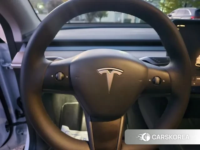 Tesla Model Y 2025 Белый из Кореи, фото 6