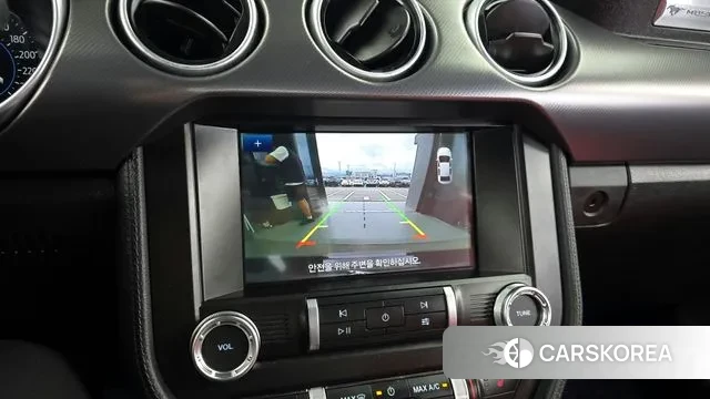 Ford Mustang 2022 Черный из Кореи, фото 6