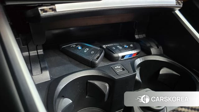 BMW 3 Series (G20) 2024 Белый из Кореи, фото 6