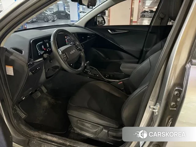 Kia Di Ol Nu Niro 2022 Серый из Кореи, фото 6