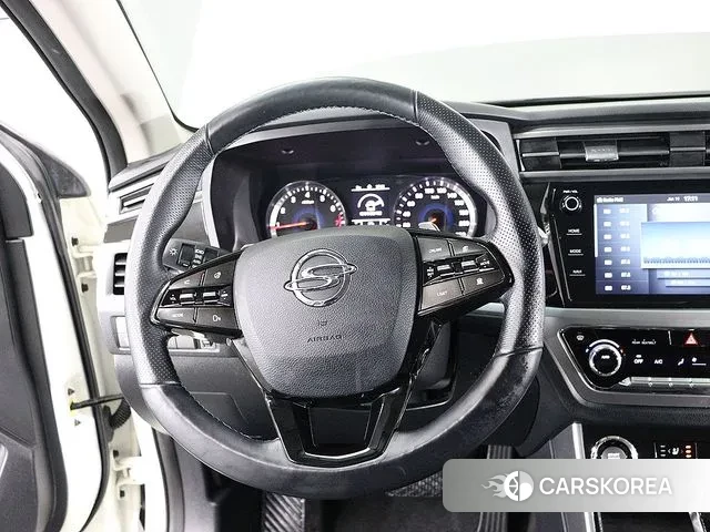Ssangyong Beautiful Korando 2021 Жемчужный цвет из Кореи, фото 6