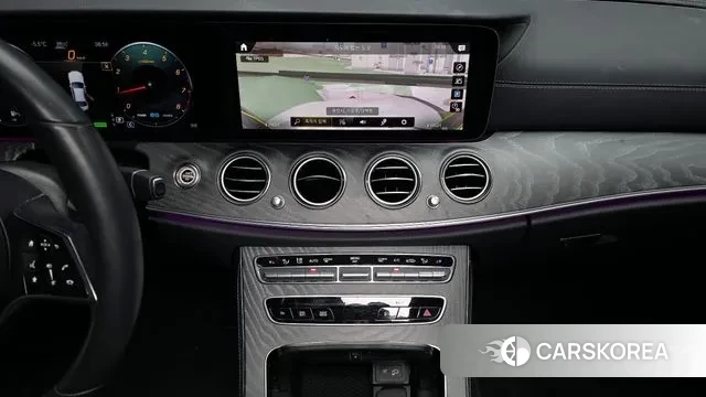 Mercedes-Benz E-Class W213 2023 Черный из Кореи, фото 6