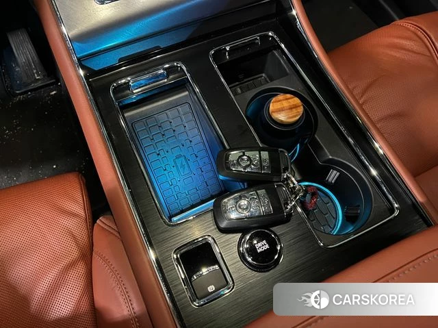 Lincoln Aviator 2nd generation 2025 Белый из Кореи, фото 6