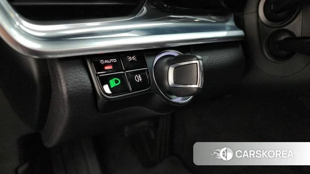 Porsche Panamera (971) 2018 Серебристо-серый из Кореи, фото 6