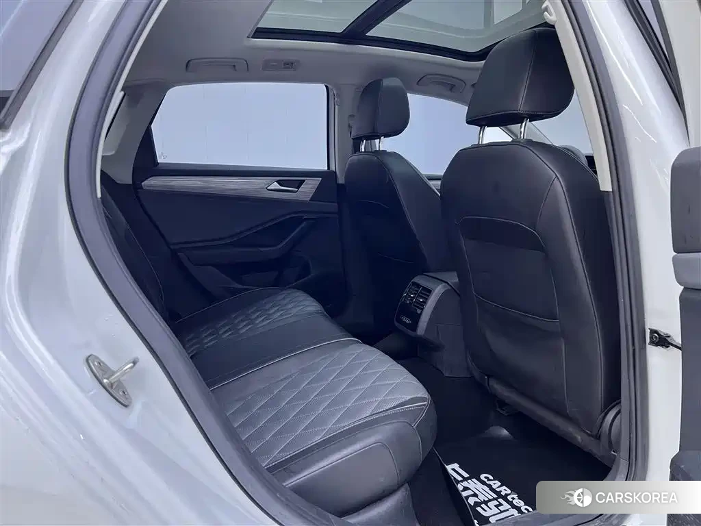 Volkswagen Sagitar 2023 Белый из Китая, фото 6